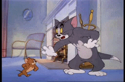 톰이 제리를 공격하는장면