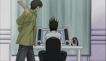 뒷통수를 내려치는 장면