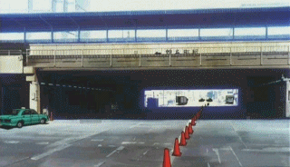 경찰차의 주행장면