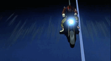 질주하던 오토바이가 미끄러지는장면