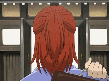 뒤로 돌아보며 소리지르는 장면